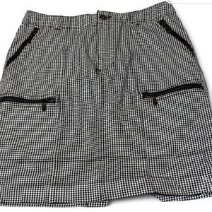Liz Claiborne Men's Black and White Houndstooth Cargo Shorts